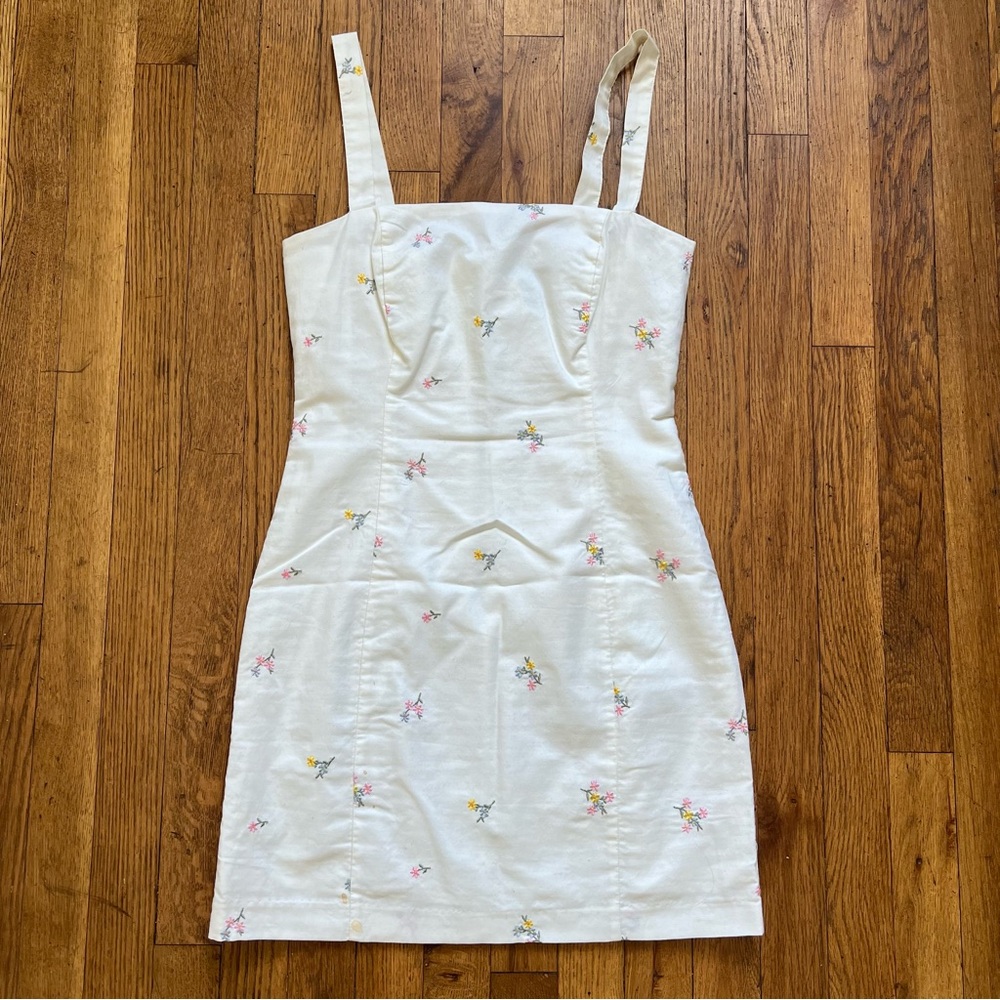 Forever 21 White Embroidered Floral Dress
